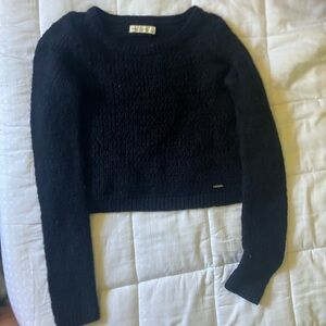 Abercrombie & Finch women’s knit sweater.